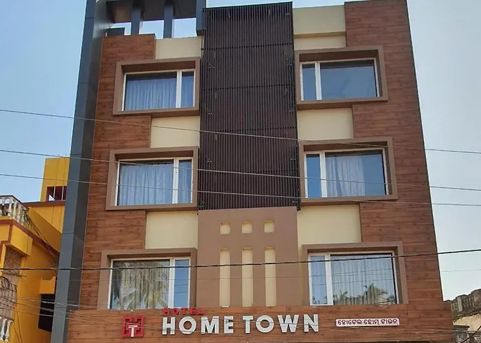Goroomgo Hotel Home Town Puri